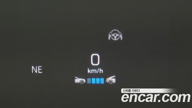 Mercedes-Benz E-Class E300 4MATIC Avnatgarde
