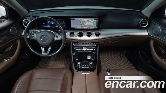 Mercedes-Benz E-Class E300 AMG Line