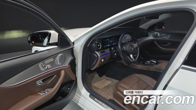 Mercedes-Benz E-Class E300 AMG Line
