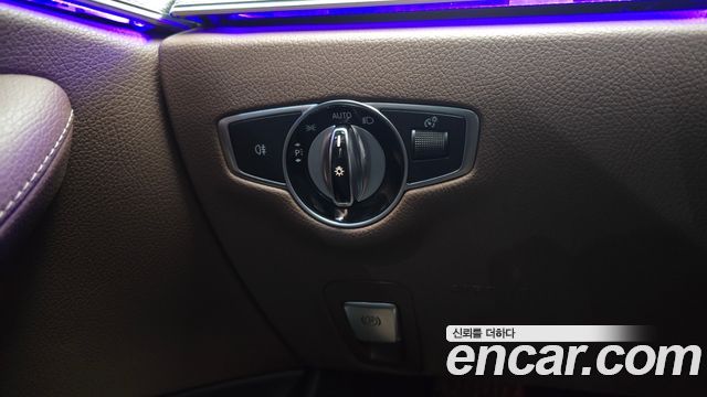 Mercedes-Benz E-Class E300 AMG Line