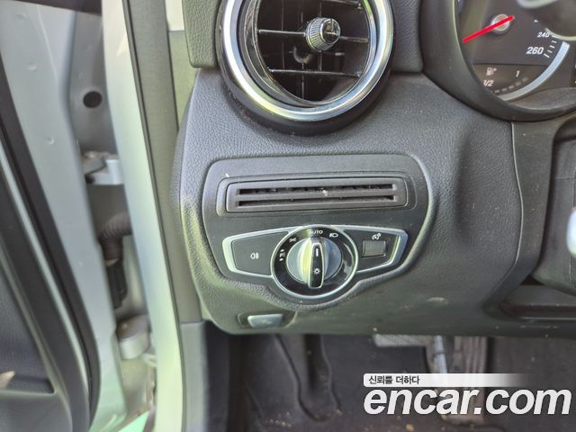 Mercedes-Benz GLC-Class GLC220 d 4MATIC