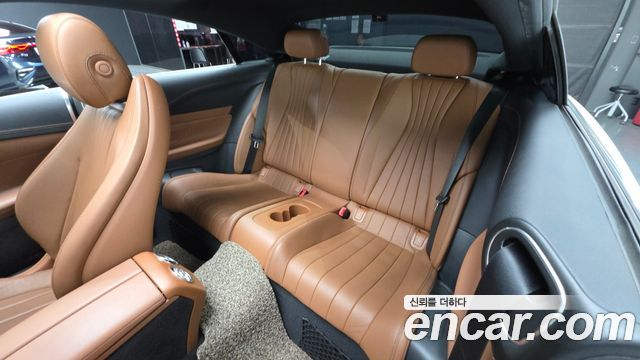 Mercedes-Benz E-Class E220d Coupe