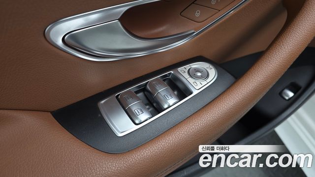 Mercedes-Benz E-Class E220d Coupe