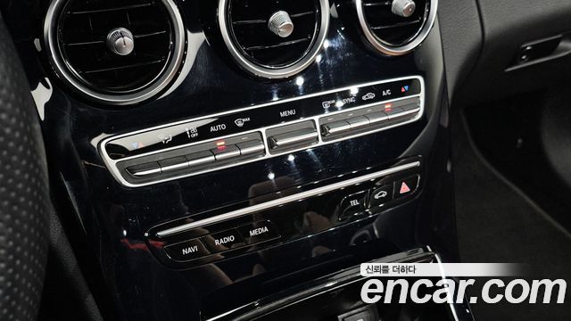 Mercedes-Benz C-Class C200 Cabriolet