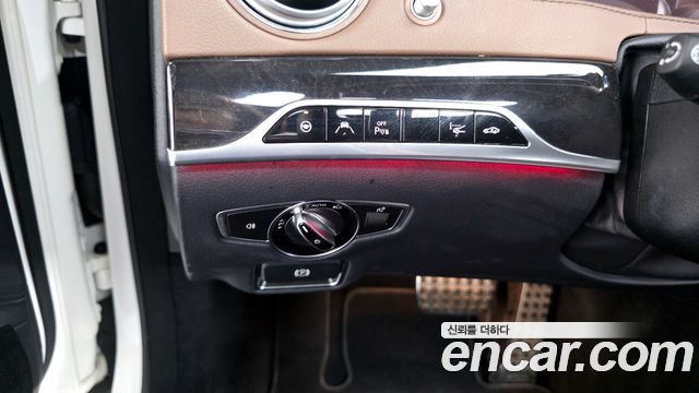 Mercedes-Benz S-Class S63 AMG 4MATIC+