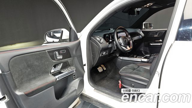 Mercedes-Benz GLB-Class GLB250 4MATIC