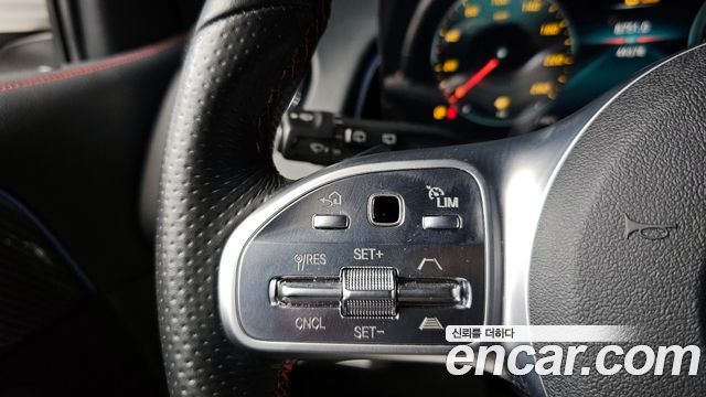 Mercedes-Benz GLB-Class GLB250 4MATIC