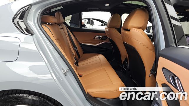 BMW 3-Series 320i M Sport