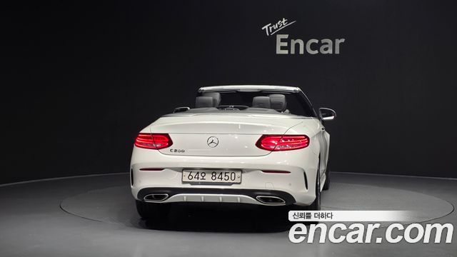 Mercedes-Benz C-Class C200 Cabriolet