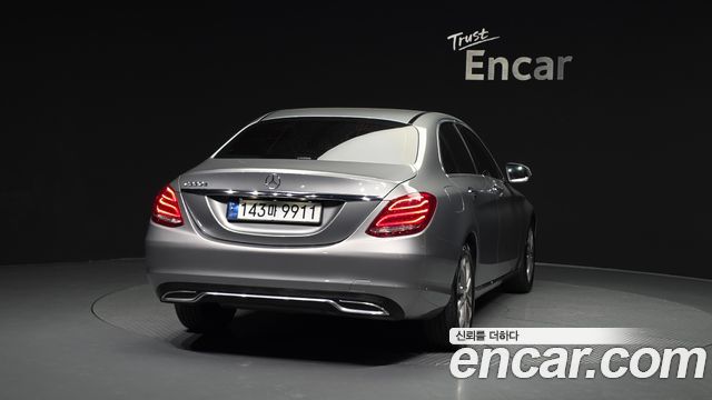 Mercedes-Benz C-Class C220 d Avantgarde