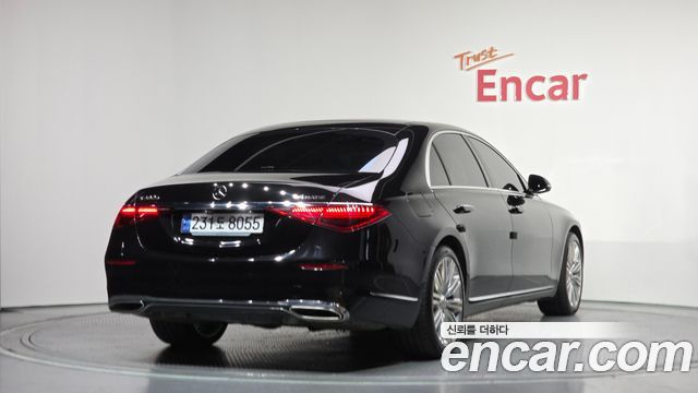 Mercedes-Benz S-Class S580e 4MATIC