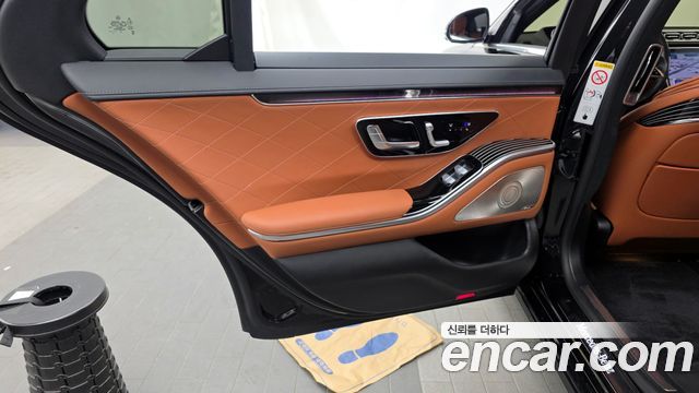 Mercedes-Benz S-Class S580e 4MATIC