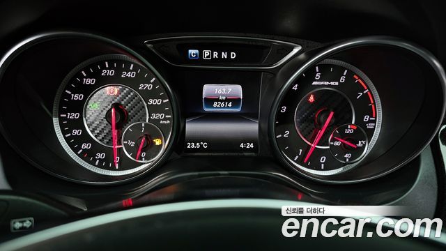 Mercedes-Benz GLA-Class GLA45 AMG 4MATIC