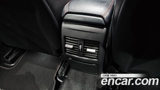 Mercedes-Benz GLA-Class GLA45 AMG 4MATIC
