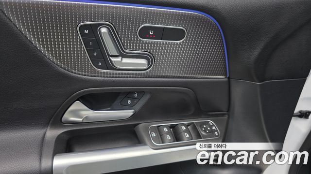 Mercedes-Benz GLB-Class GLB200 d