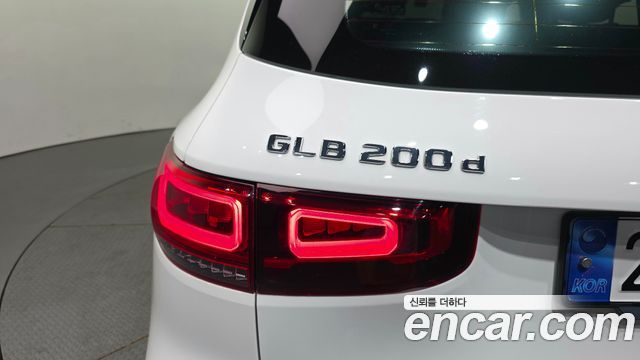 Mercedes-Benz GLB-Class GLB200 d