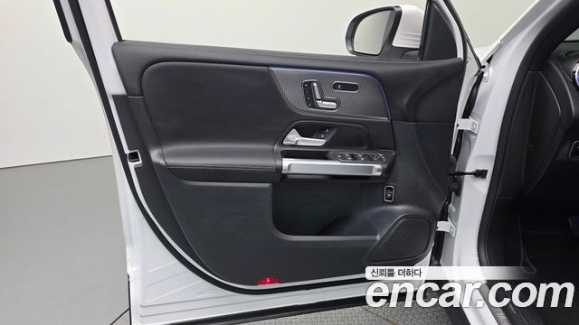 Mercedes-Benz GLB-Class GLB200 d