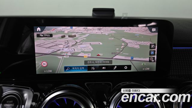 Mercedes-Benz GLB-Class GLB200 d