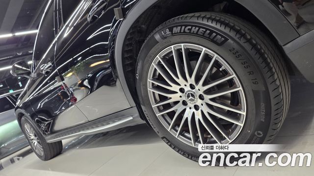 Mercedes-Benz GLC-Class GLC220 d 4MATIC