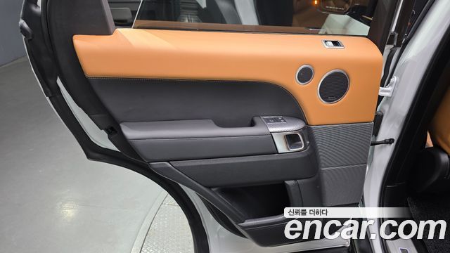 Land Rover Range Rover Sport D300 HSE Dynamic