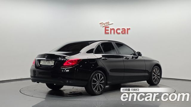 Mercedes-Benz C-Class C200