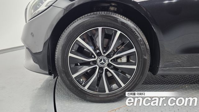 Mercedes-Benz C-Class C200