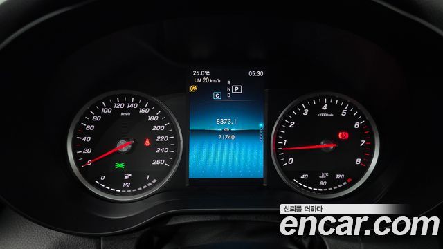 Mercedes-Benz C-Class C200
