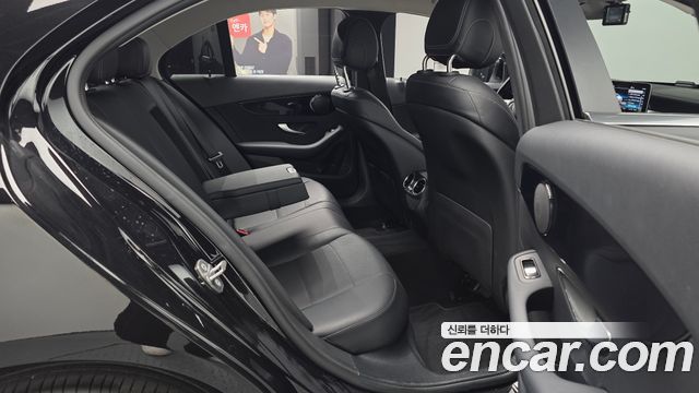 Mercedes-Benz C-Class C200
