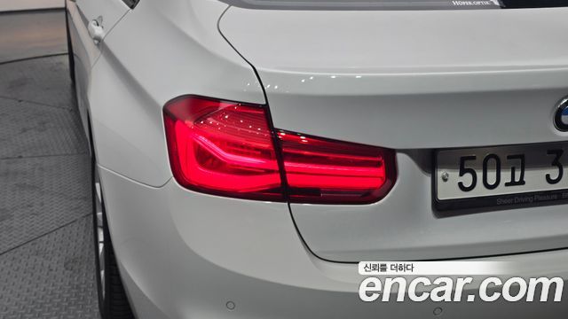 BMW 3-Series 320d