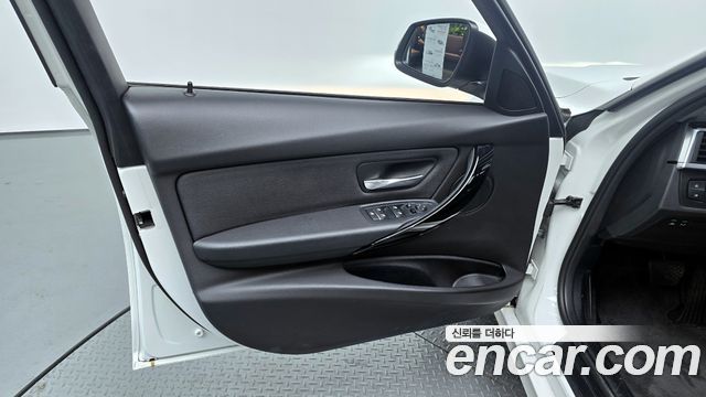 BMW 3-Series 320d