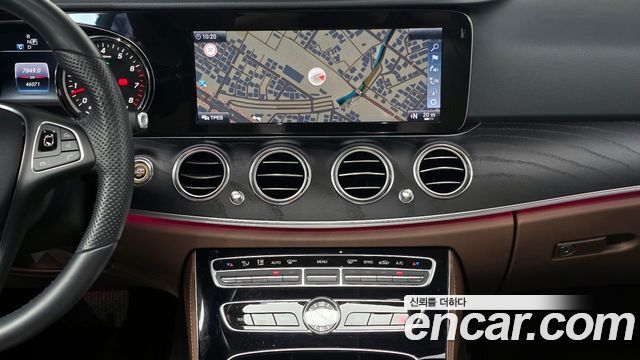Mercedes-Benz E-Class E200 Avantgarde