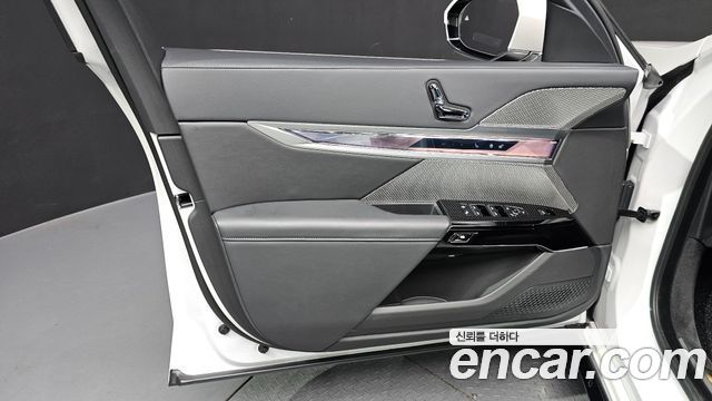BMW 7-Series 740d xDrive M Sport
