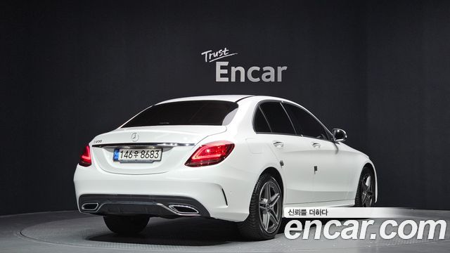 Mercedes-Benz C-Class C200 AMG Line