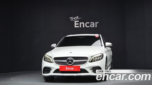 Mercedes-Benz C-Class C200 AMG Line