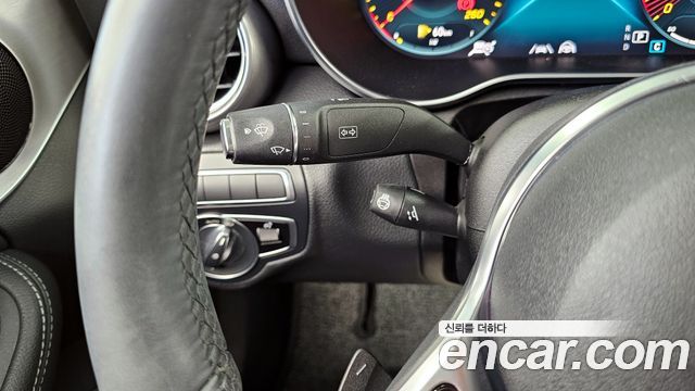 Mercedes-Benz C-Class C200 AMG Line