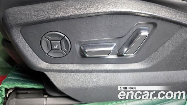 Audi RSQ8 4.0 TFSI Quattro