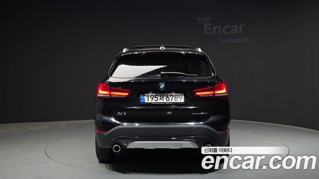 BMW X1 xDrive 20i xLine