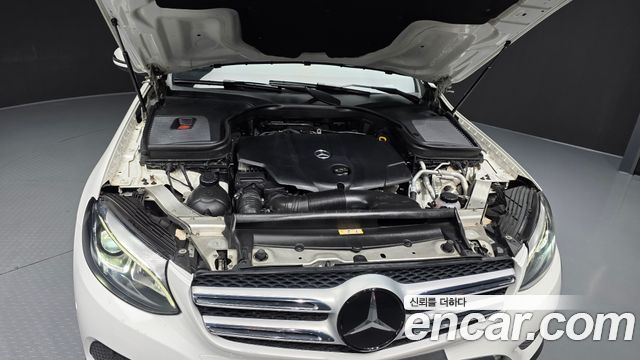 Mercedes-Benz GLC-Class GLC220 d 4MATIC