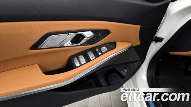 BMW 3-Series 320i M Sport