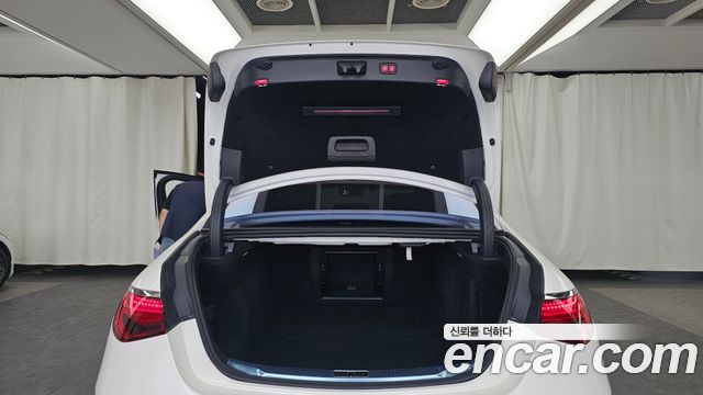 Mercedes-Benz S-Class S500L 4MATIC
