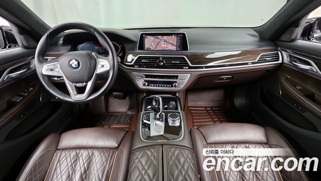 BMW 7-Series 740Li xDrive Design Pure Excellence