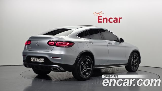 Mercedes-Benz GLC-Class GCL300 4MATIC Coupe
