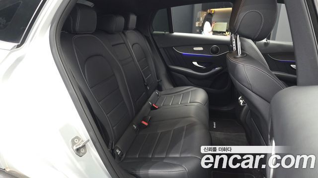 Mercedes-Benz GLC-Class GCL300 4MATIC Coupe