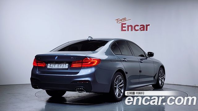 BMW 5-Series 530i xDrive M Sport Package Plus