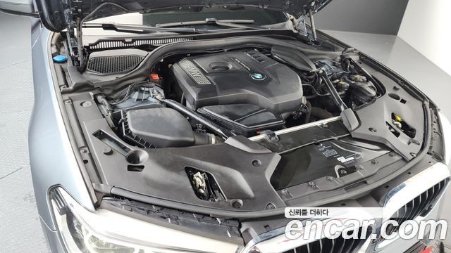 BMW 5-Series 530i xDrive M Sport Package Plus