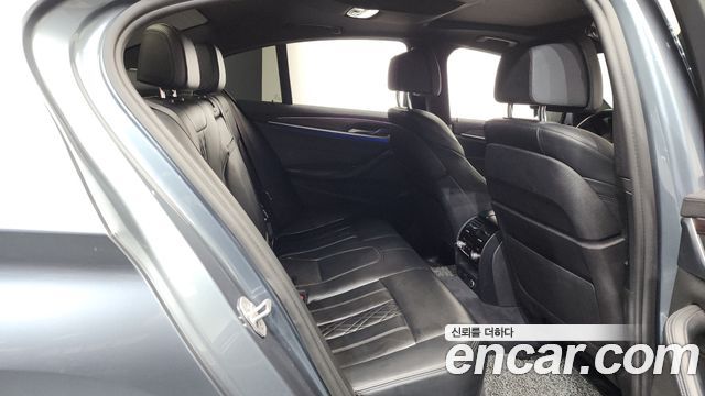 BMW 5-Series 530i xDrive M Sport Package Plus