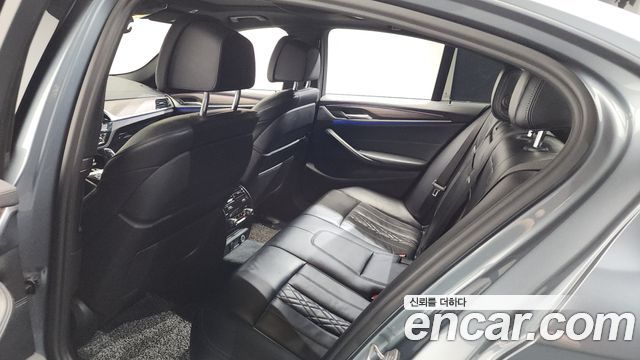 BMW 5-Series 530i xDrive M Sport Package Plus