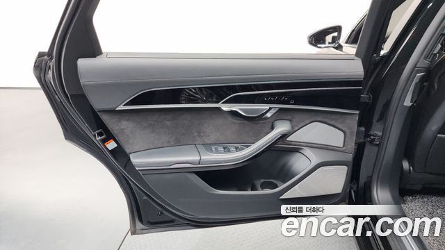 Audi A8 55 TFSI Quattro LWB