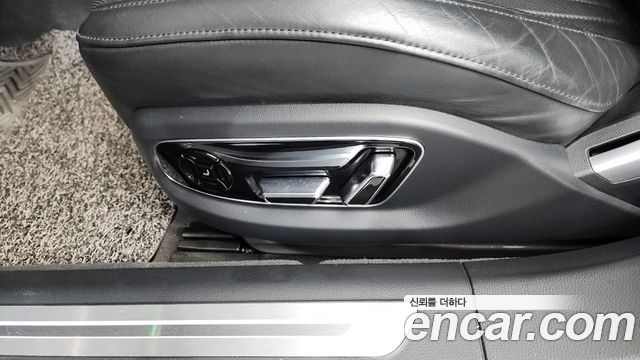 Audi A8 55 TFSI Quattro LWB