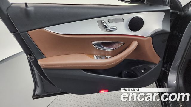 Mercedes-Benz E-Class E250 Avantgarde